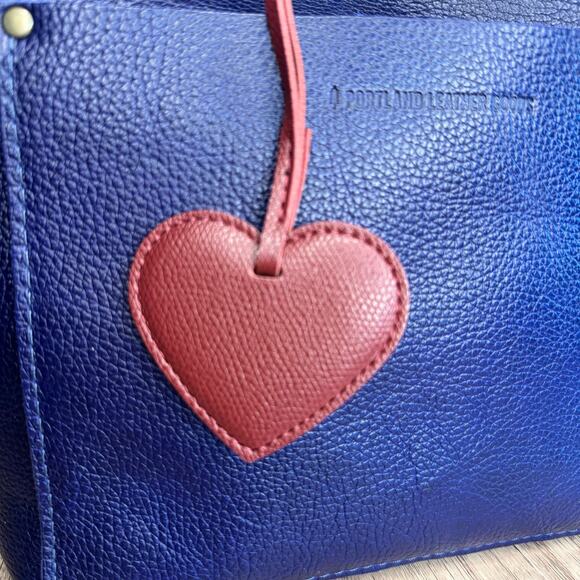 Maroon Heart Purse Charm Bag Charm Flair Gift for Her Spread Love NEW FAST SHIP - Picture 3 of 3